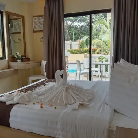 Aquamira Hotel & Resort