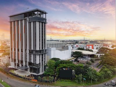 Harris Hotel & Convention Serpong