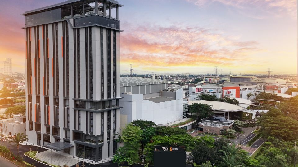 Harris Hotel & Convention Serpong