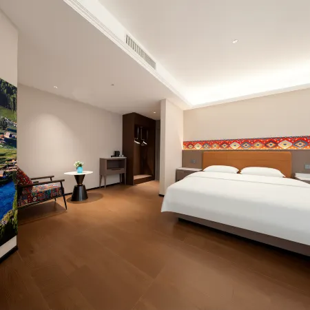 Silk Road Wenlan Hotel (Urumqi Economic Development Wanda Railway Station)