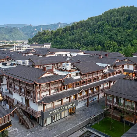 Country Inn & Suites by Radisson Zhangjiajie National Forest Park Landmark Branch