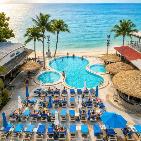 Combo Beach Hotel Samui