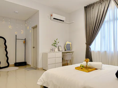 Karaoke，Dreamy Creamy 4BR Retreat 12 min to Desaru