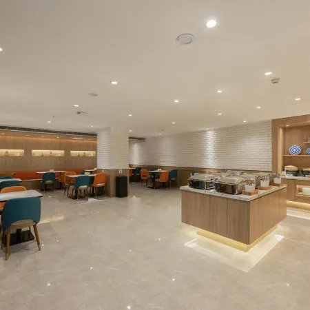 HanTing Hotel (Ulanhot Wuyi Square)