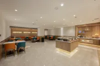 HanTing Hotel (Ulanhot Wuyi Square) - พร้อมอาหารเช้า