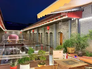 步雲間民宿（西安鐘樓永寧門店）