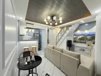 Chic & Cozy 1 Queen Bedroom and Equipped with Essentials - 民宿