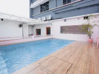 The Pink Boutique Hoteles cerca de Complejo Komtar