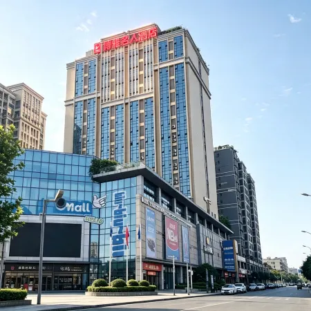 Platinum Celebrity Hotel