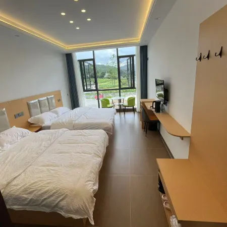 Manyunju Homestay (Axilixi Jiucaiping)