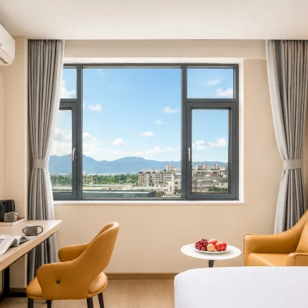 YAYUR Yayue Hotel (Baoshan Bus Station)