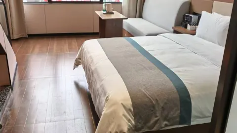 Zhitu Hotel in Daying