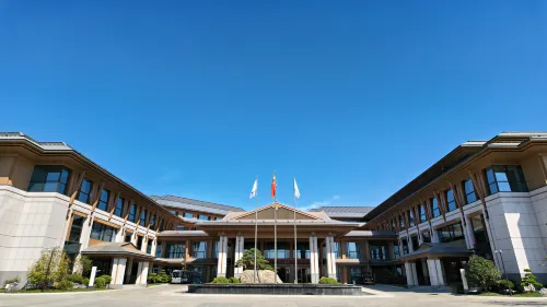 Linyi Fengming Lake Hotel - balcón