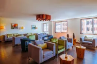Mövenpick Hotel & Residences Nairobi - Luxury