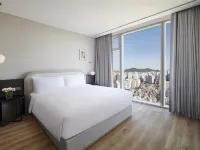 Hotel Naru Seoul - MGallery Collection Отели рядом с достопримечательностью «Мост Мапо»
