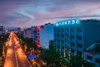 Xinghu Meichen Hotel (Cangzhou Summer Plaza) Hotels in Lanyang Farm