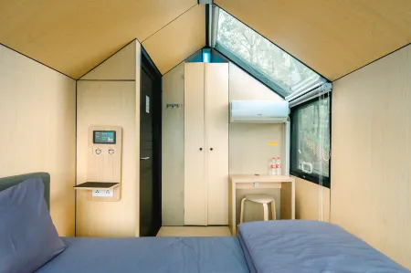 Bobocabin Coban Rondo Malang Отели рядом с достопримечательностью «Coban Rondo Waterfall»