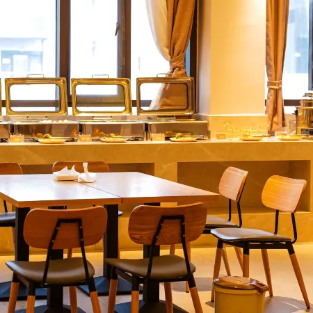 Vienna Hotel (Yanshan Qidu International Store)