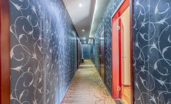 Xianggeli Theme Hotel