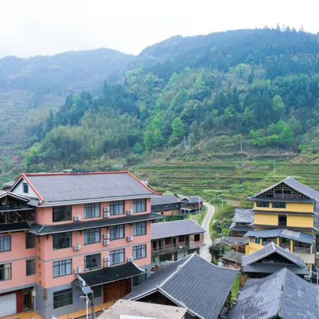 Rongshui Gulou Farm Hotel