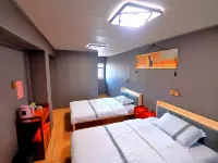 Tajilingka Homestay - Kitchens
