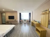 Qixia Xiangange Business Hotel