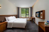 ShengJie Forest Vacation Hotel