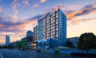 Shanghai Lanshu International Hotel (Jinshan City Beach Branch)