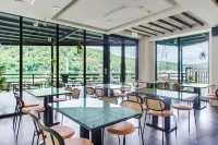 Shui Yang Lakeview House with Elevator - breakfast