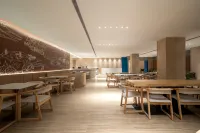 Ningbo Huagang Bund Hotel