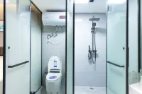 正港商務飯店（崗李比亞迪工廠店） 新鄭八千鄉客運站附近的飯店