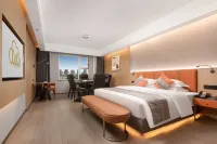 CoCo Cloud Hotel - E-sport