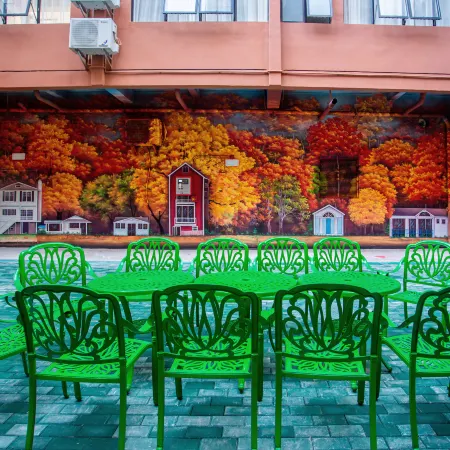 Qionghai Shengwei Hotel (Yinhai Road Branch)