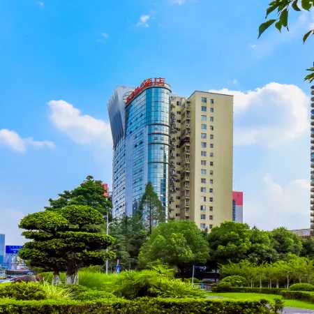 Jinfei Hotel (Chongqing Honghu East Road Subway Station) Отели рядом с достопримечательностью «Спортивный Центр Гокко»
