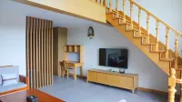 Black River Clear Spring Green Cottage Homestay