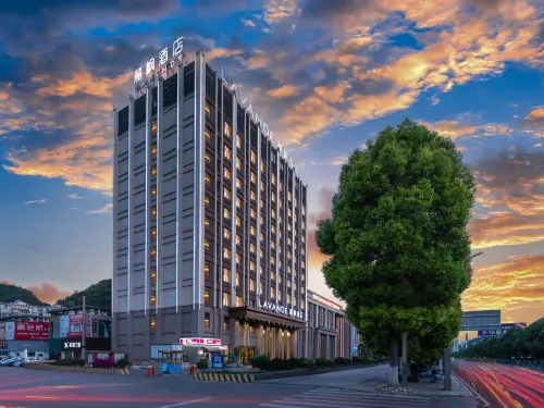 Lavande Hotel (Anshun West High-speed Railway Station) Hotels in Anshun