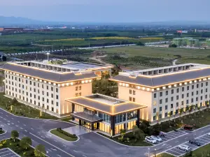 Popular Four-Star Hotels in Fufeng County