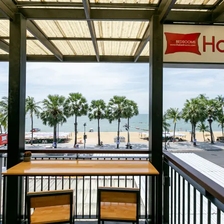 The Bedrooms Hostel Pattaya