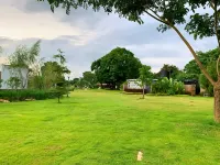 Glamping Hill Khaoyai Hotels in der Nähe von Wat Tha Chang