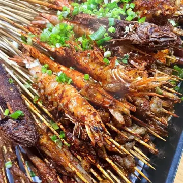 Mike Shejishi Jiangjing Jiudian (Leshan Shifan Xueyuan)