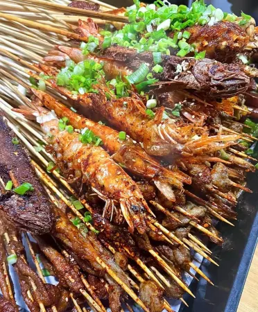 Mike Shejishi Jiangjing Jiudian (Leshan Shifan Xueyuan)