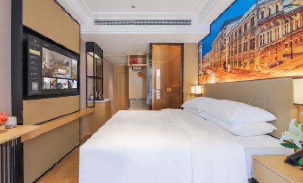 Vienna International Hotel (Chongqing Pengshui  Liangjiang Plaza)