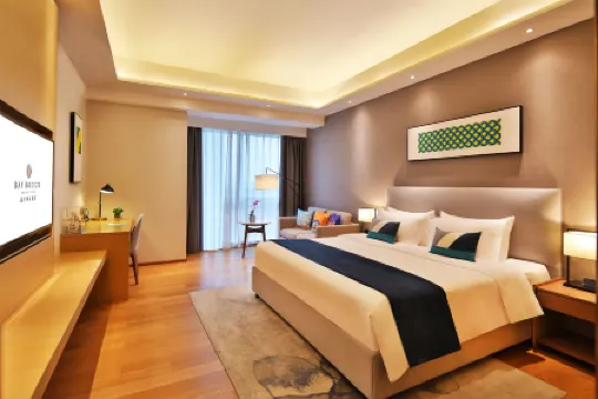 Bay Breeze Holiday Hotel (OCT Harbour PLUS Foshan)