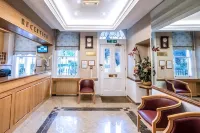 The Nayland Hotel - bar