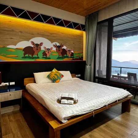 Applause In The Mountain Отели в г. Цзяи