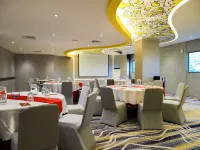 Yello Hotel Harbour Bay Batam