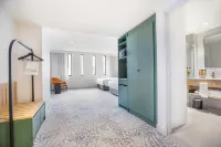 Holiday Inn Dandenong