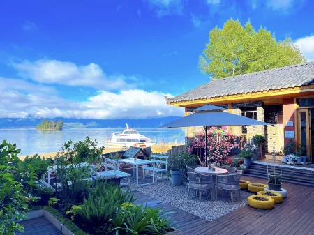 Nibawo Muchen Hostel Отели рядом с достопримечательностью «Modai Wangfeifu»