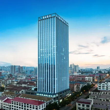 Atour Hotel Changsha media group window of the world