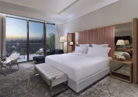 SLS Dubai Hotel & Residences